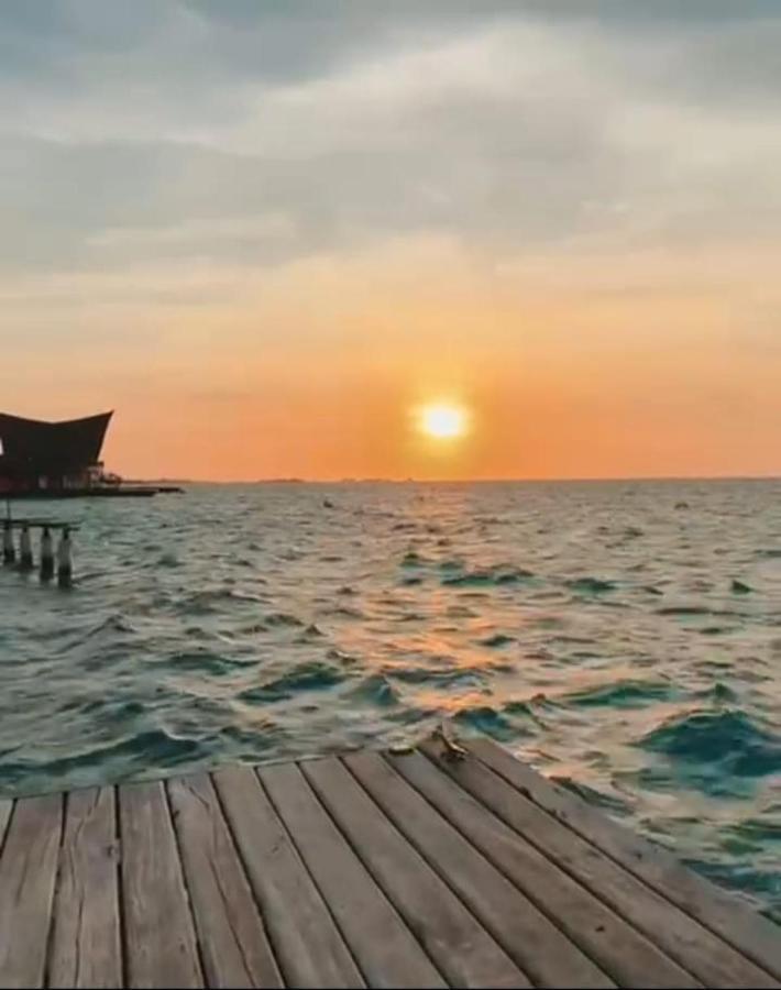 Hotel Sunsets Del Rosario Isla Grande  Kültér fotó